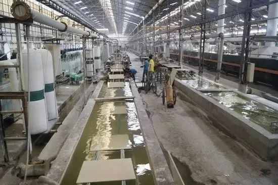 陶瓷廠廢氣惡臭讓人苦不堪言,Dejing的凈?除臭劑幫助企業達標排放!.jpg 陶瓷廠廢氣惡臭讓人苦不堪言,Dejing的凈?除臭劑幫助企業達標排放!.jpg